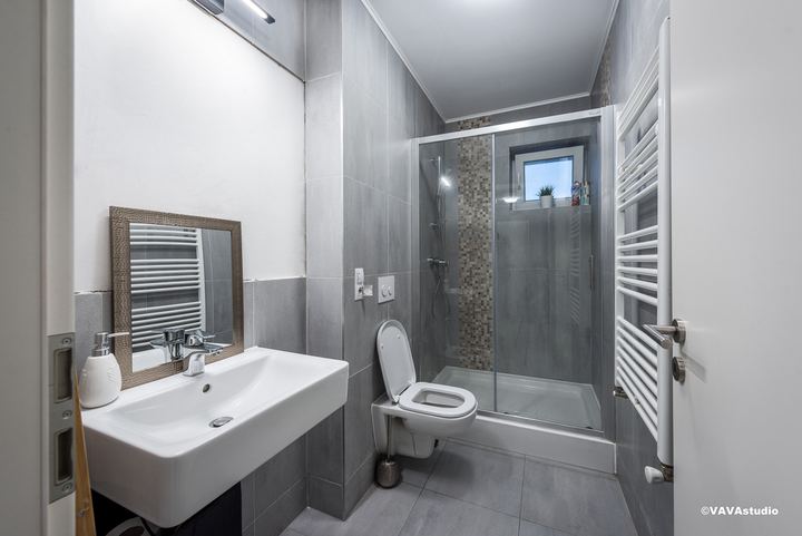 Apartament 1 · Coresi